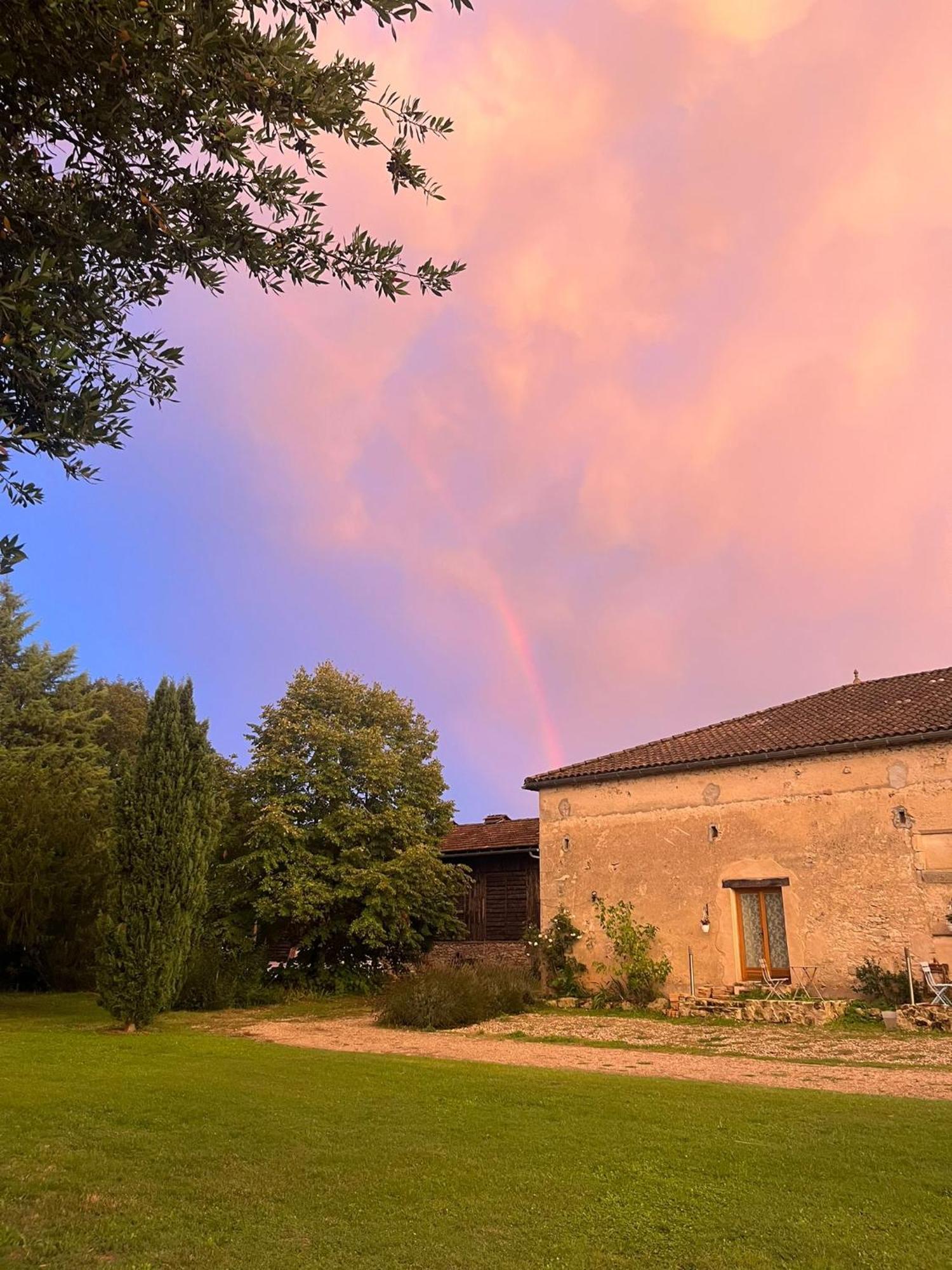 Roquebrune Auberge Des Pensees المظهر الخارجي الصورة